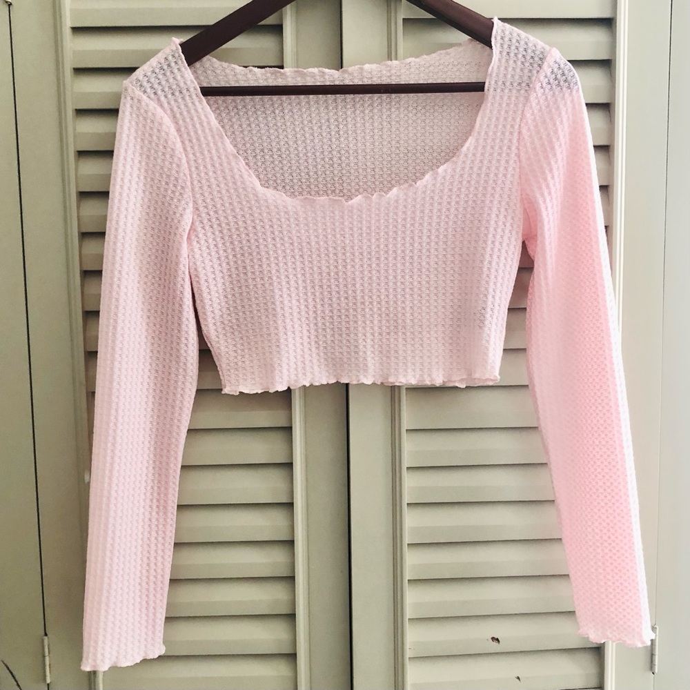 🤍Pink crop top🤍